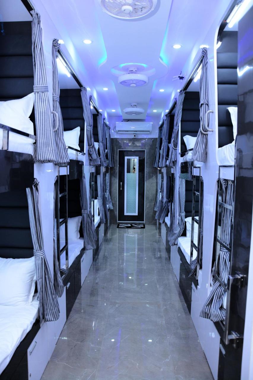 Ocean Dormitory 孟买 外观 照片