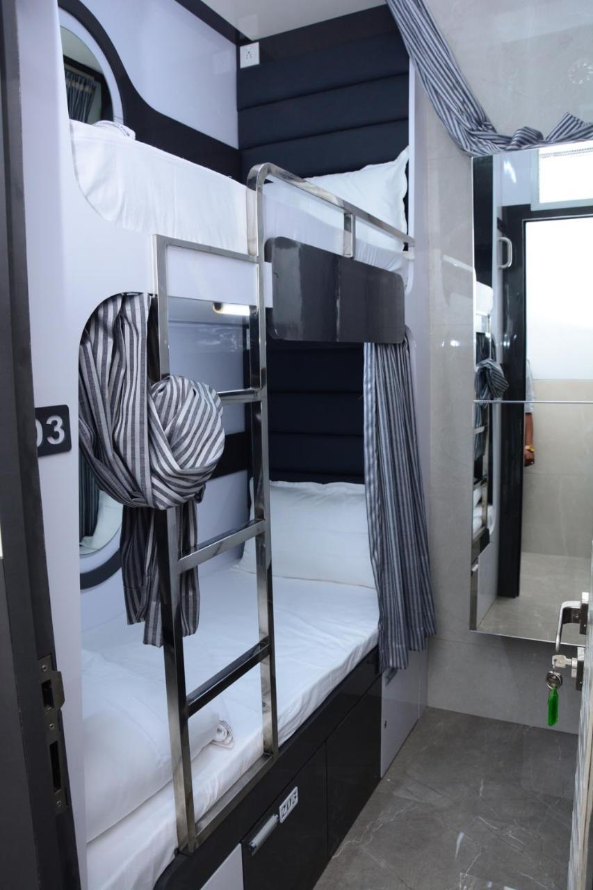 Ocean Dormitory 孟买 外观 照片