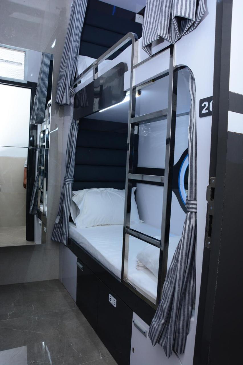 Ocean Dormitory 孟买 外观 照片
