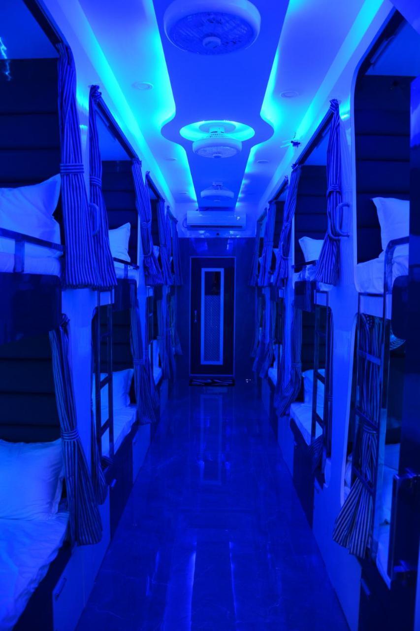 Ocean Dormitory 孟买 外观 照片