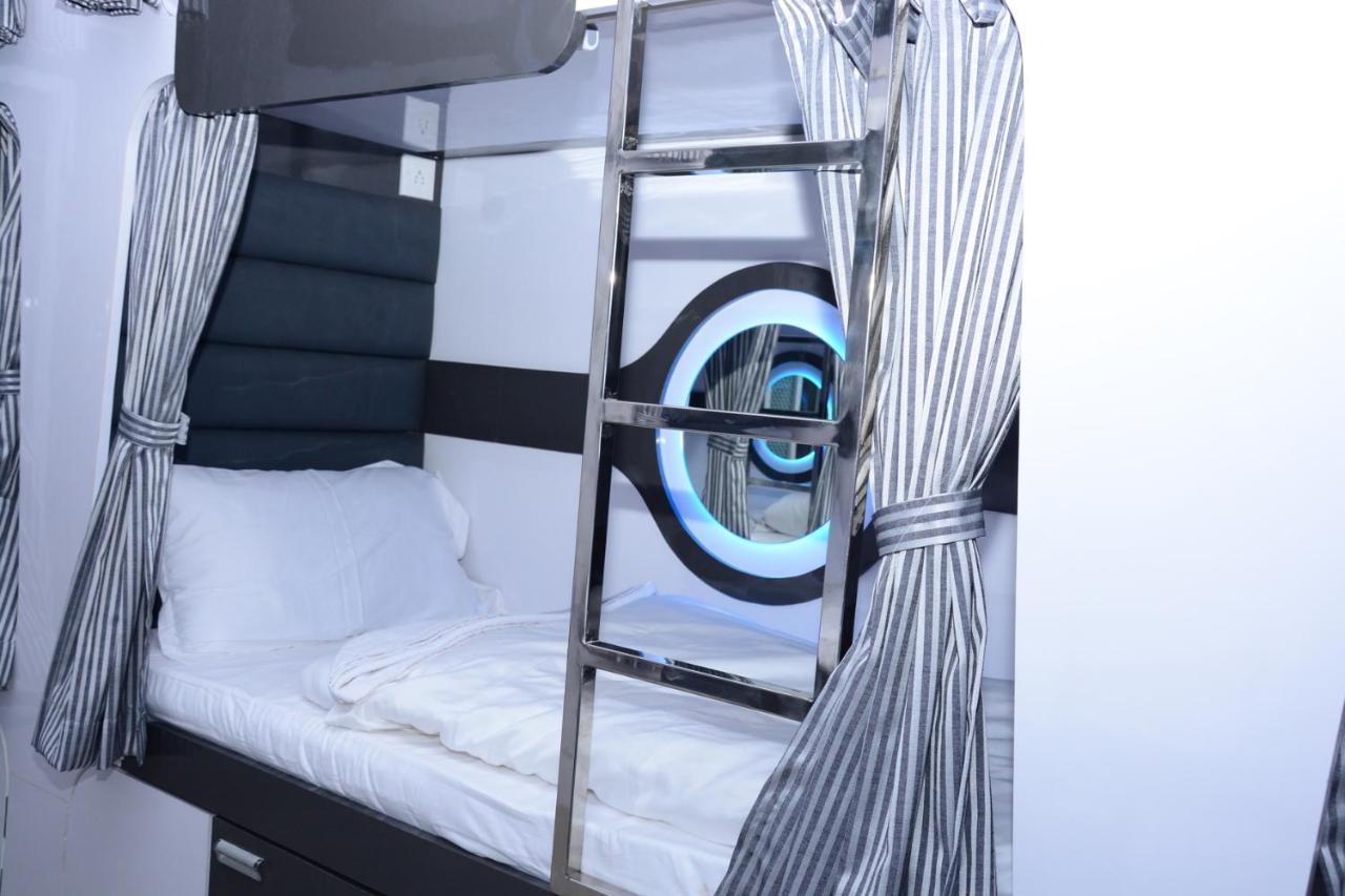 Ocean Dormitory 孟买 外观 照片