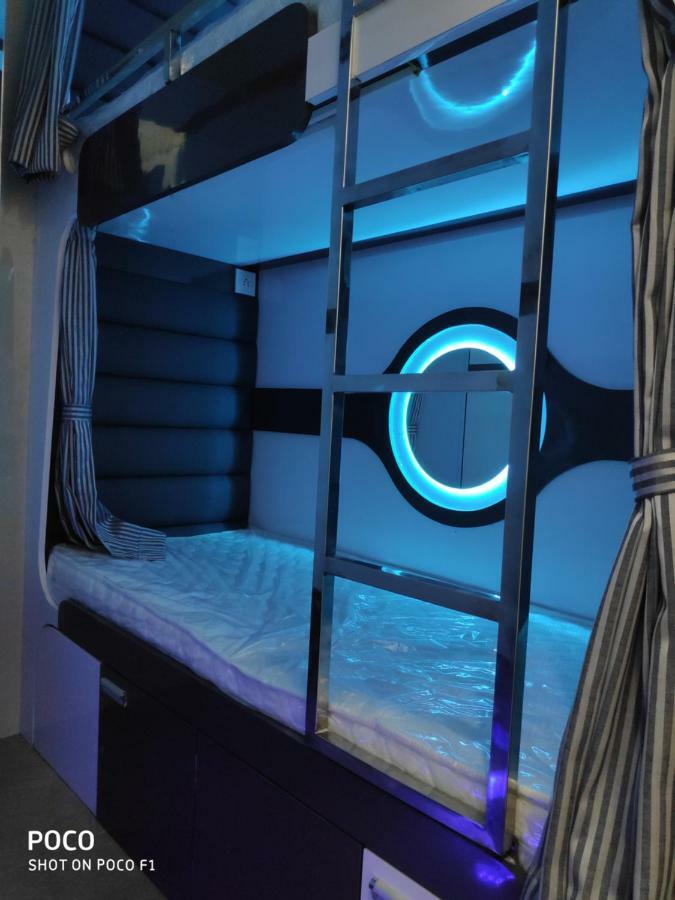 Ocean Dormitory 孟买 外观 照片